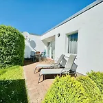 Ferienhaus Jupiter, Strandnah Rostock